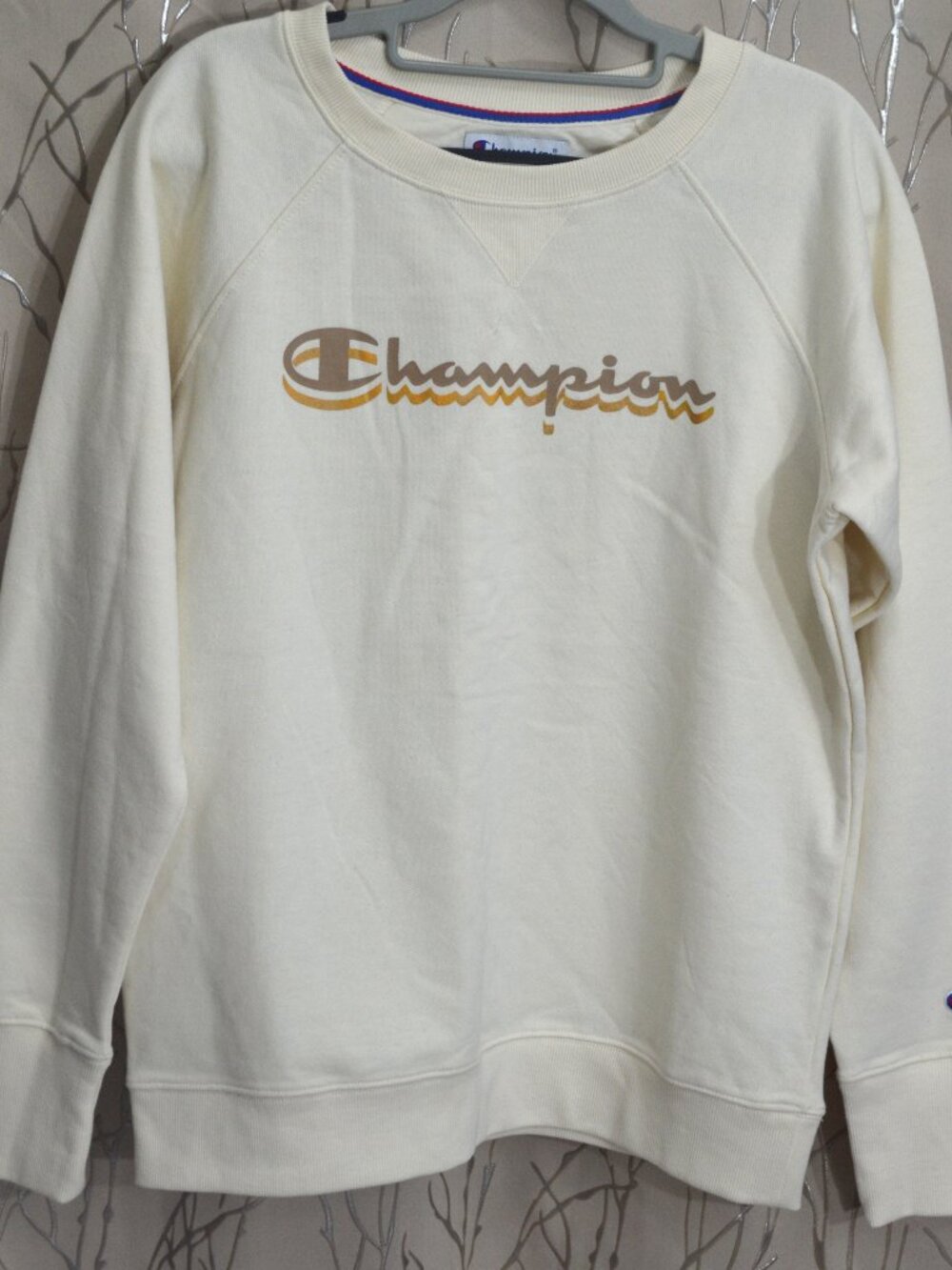 Champion Crewneck Sweatshirt â Cream â Size M â New Without Tags